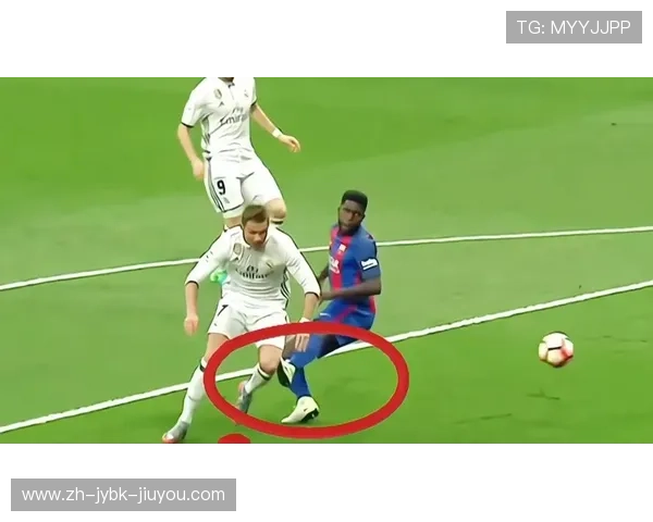 西甲联赛C罗被犯规的经典瞬间：争议与冲突的焦点